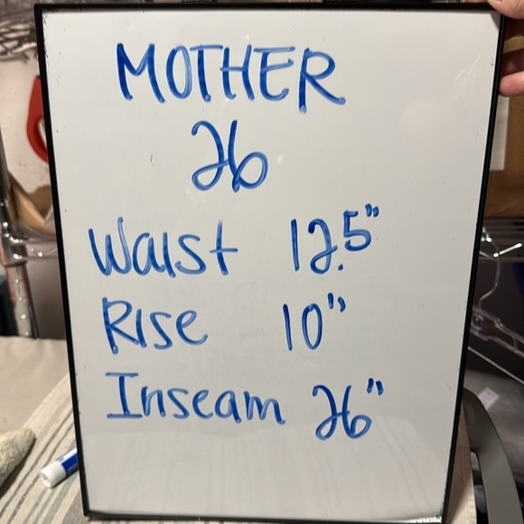 MOTHER The Insider Ankle Fray in Chalk it Up Size 26 - Picture 7 of 12